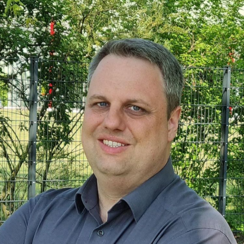  Sven Wpkemeier